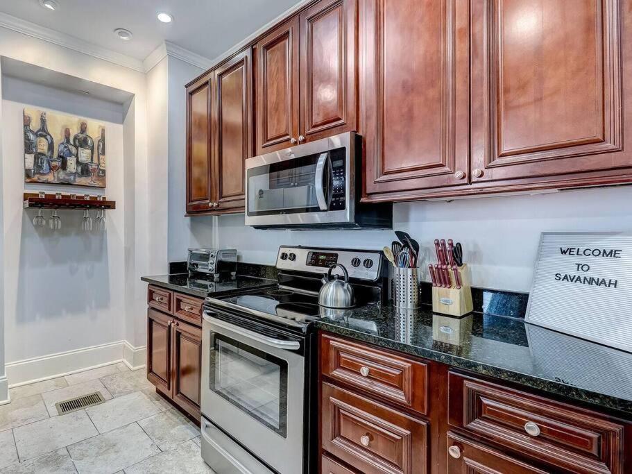 Apartamento Historic Gold Private With Pool - 2bed, 1&half Bath, Sleeps 6, 1st Floor, 15 Min Walk To Historic Center And Attractions