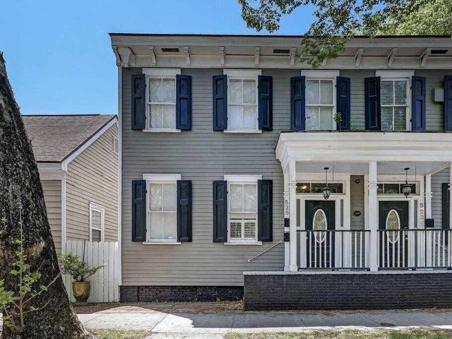 Historic Gold Private With Pool - 2bed, 1&half Bath, Sleeps 6, 1st Floor, 15 Min Walk To Historic Center And Attractions Apartamento *
